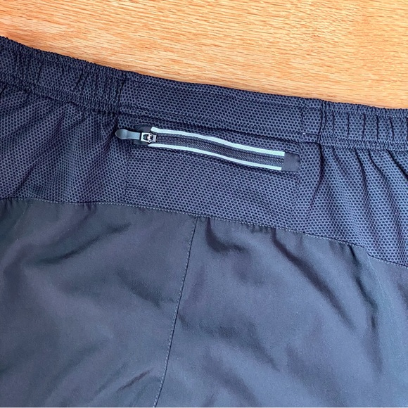 ROADRUNNER SPORTS running shorts - Picture 7 of 10
